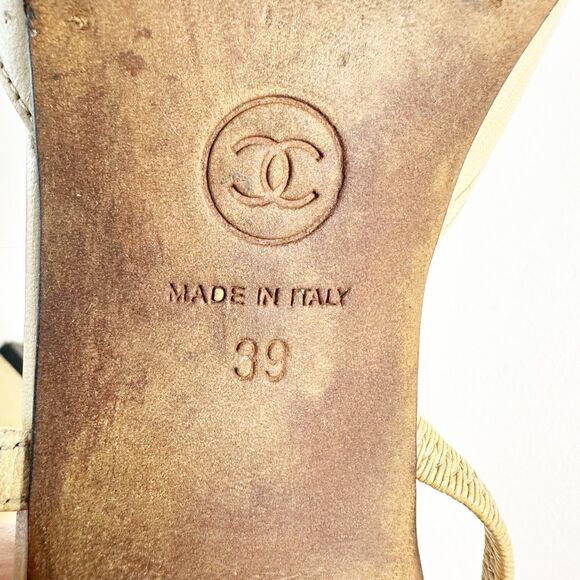 CHANEL Beige & Black Cap Toe Slingback Heels 39 US 8.5 CC Logo Almond Toe - Picture 12 of 14